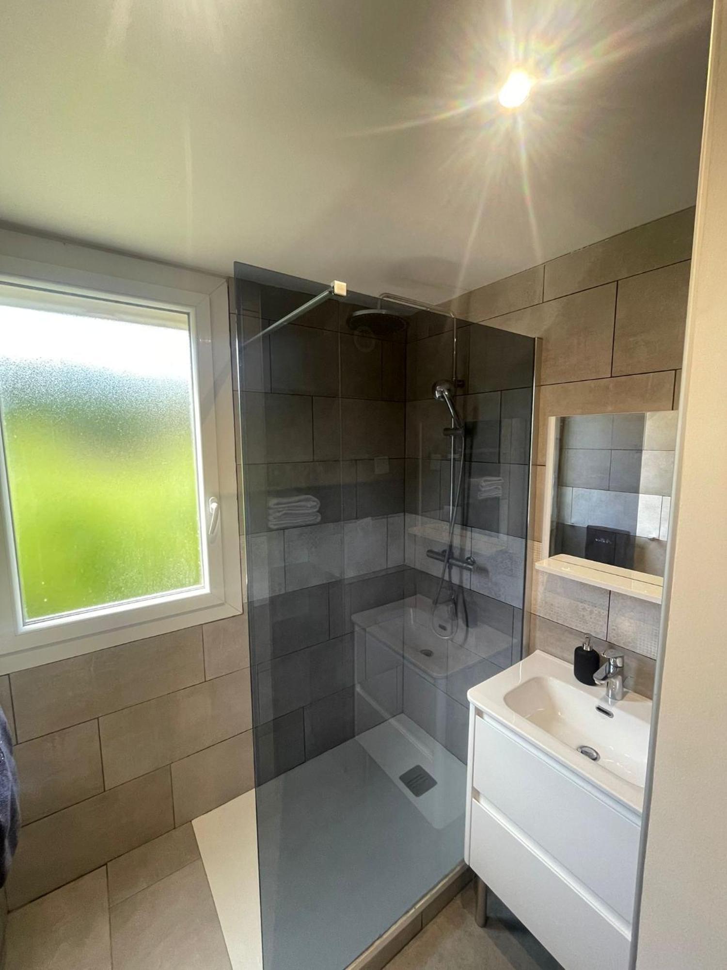 Chambre Avec Salle D'Eau Privee Dans Appartement Partage 200 M Du Tram Montpellier Eksteriør billede